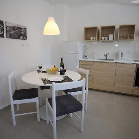Apartmani Tri Bunje Tribunj  Luaran gambar