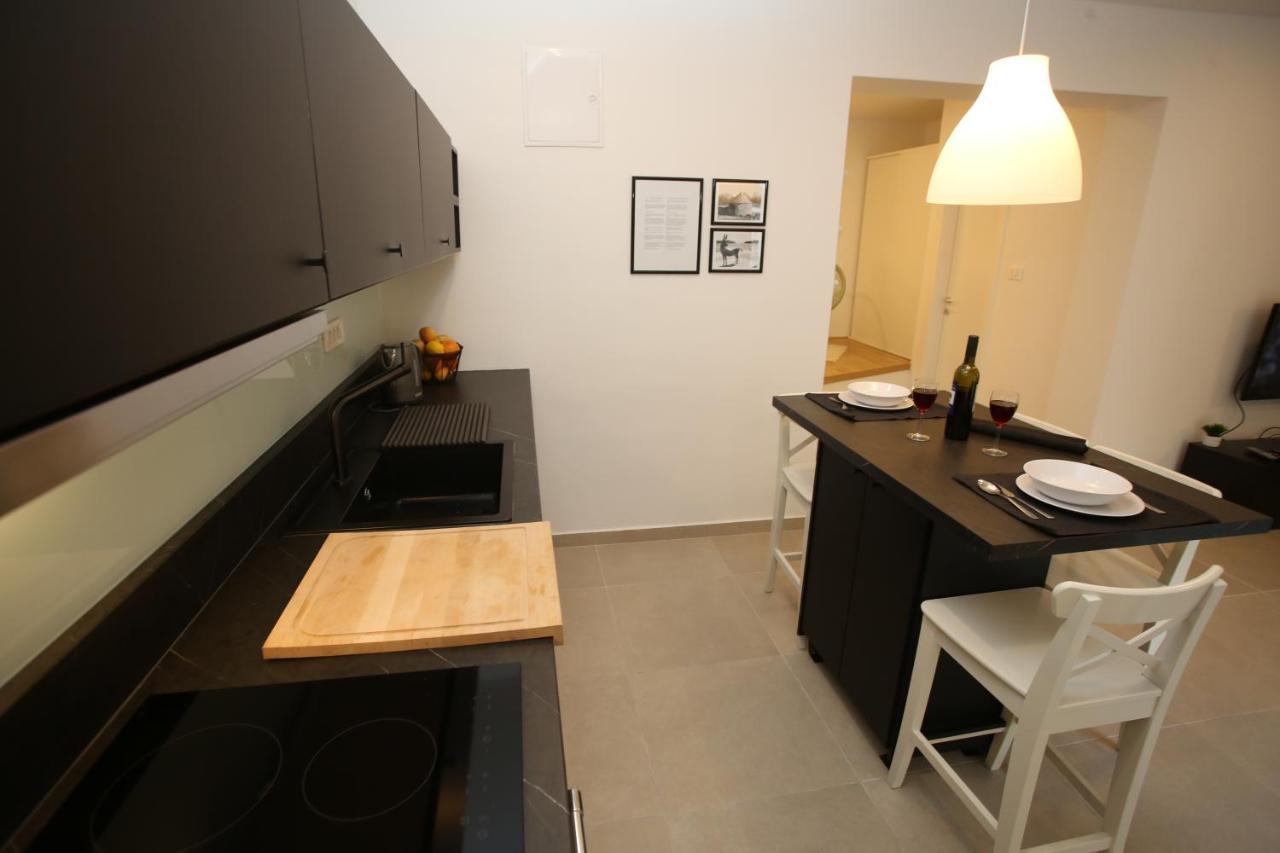 Apartmani Tri Bunje Tribunj  Luaran gambar