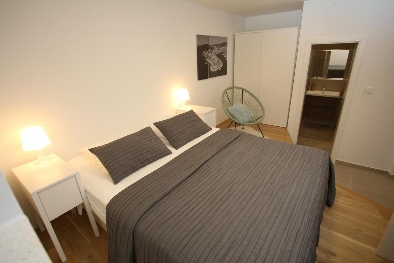 Apartmani Tri Bunje Tribunj  Luaran gambar